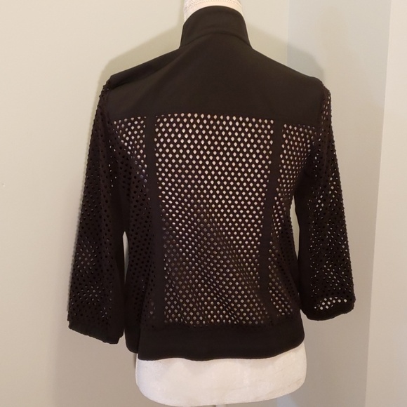 Chico's Zenergy Black Mesh Jacket  sz 0 EUC - Picture 3 of 8